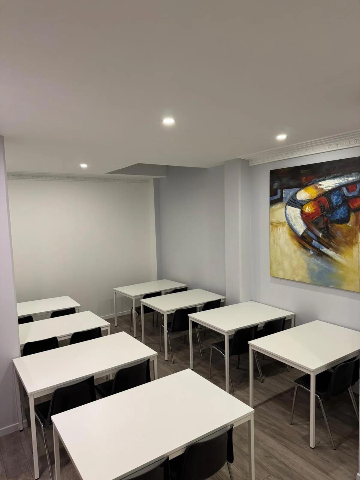 Espace de cours du campus d'Alfortville de l'École Française Supérieure